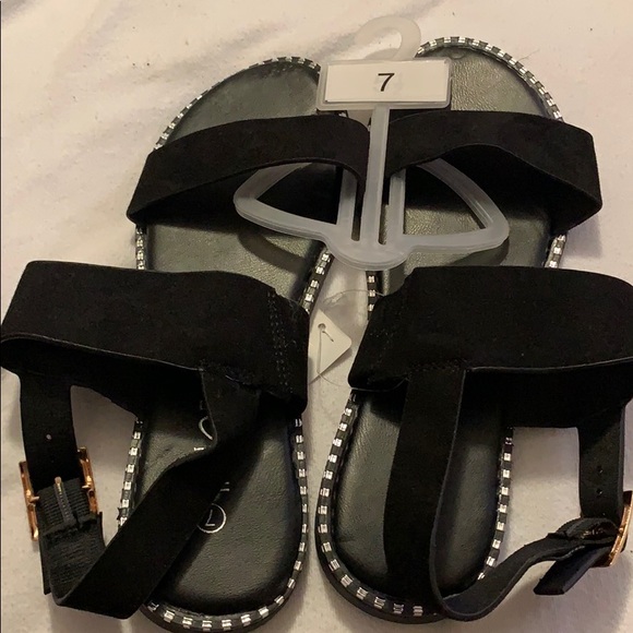 Shoes - Picture 1 of 2